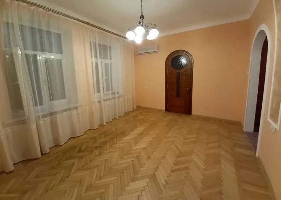 Продається 3-кімн. квартира