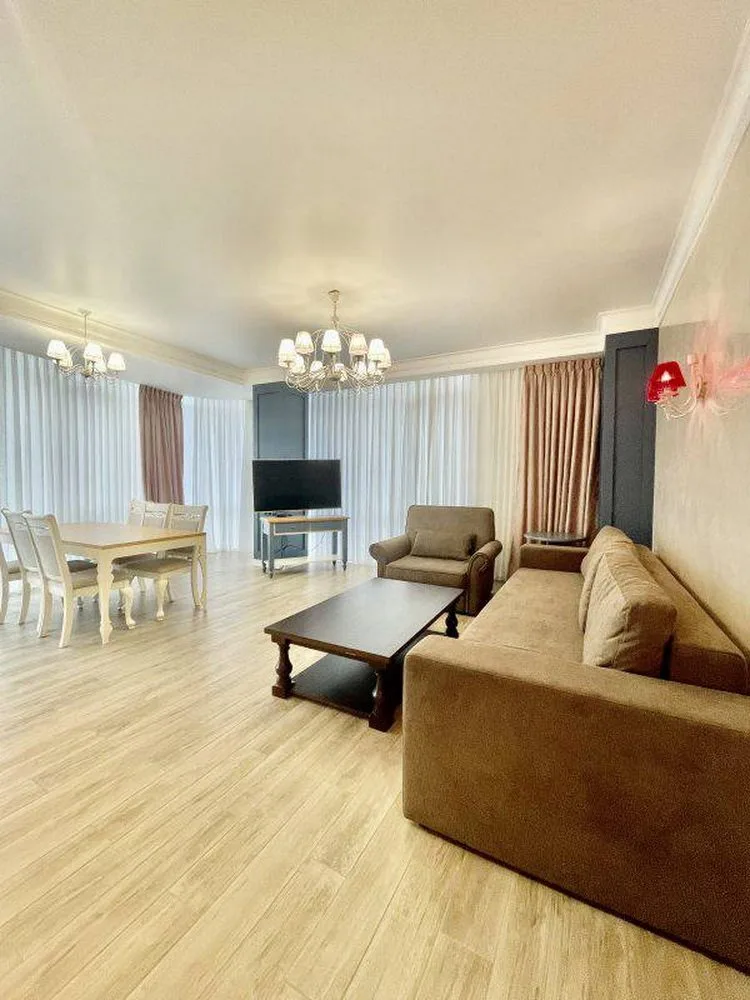 Продається 3-кімн. квартира